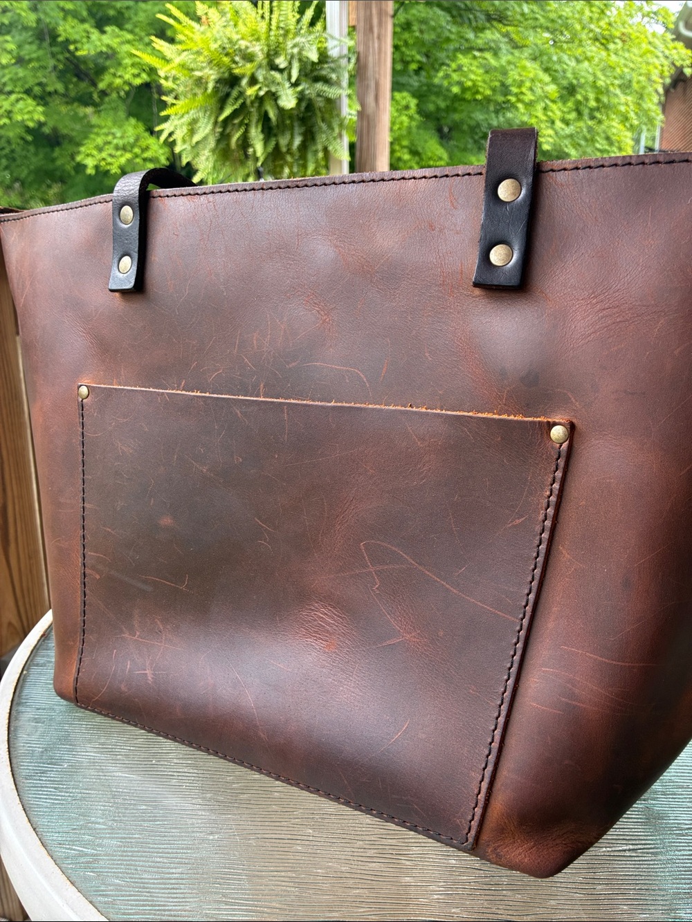 Portland Leather Zippered Large Tote Bag - Picture 5 of 16